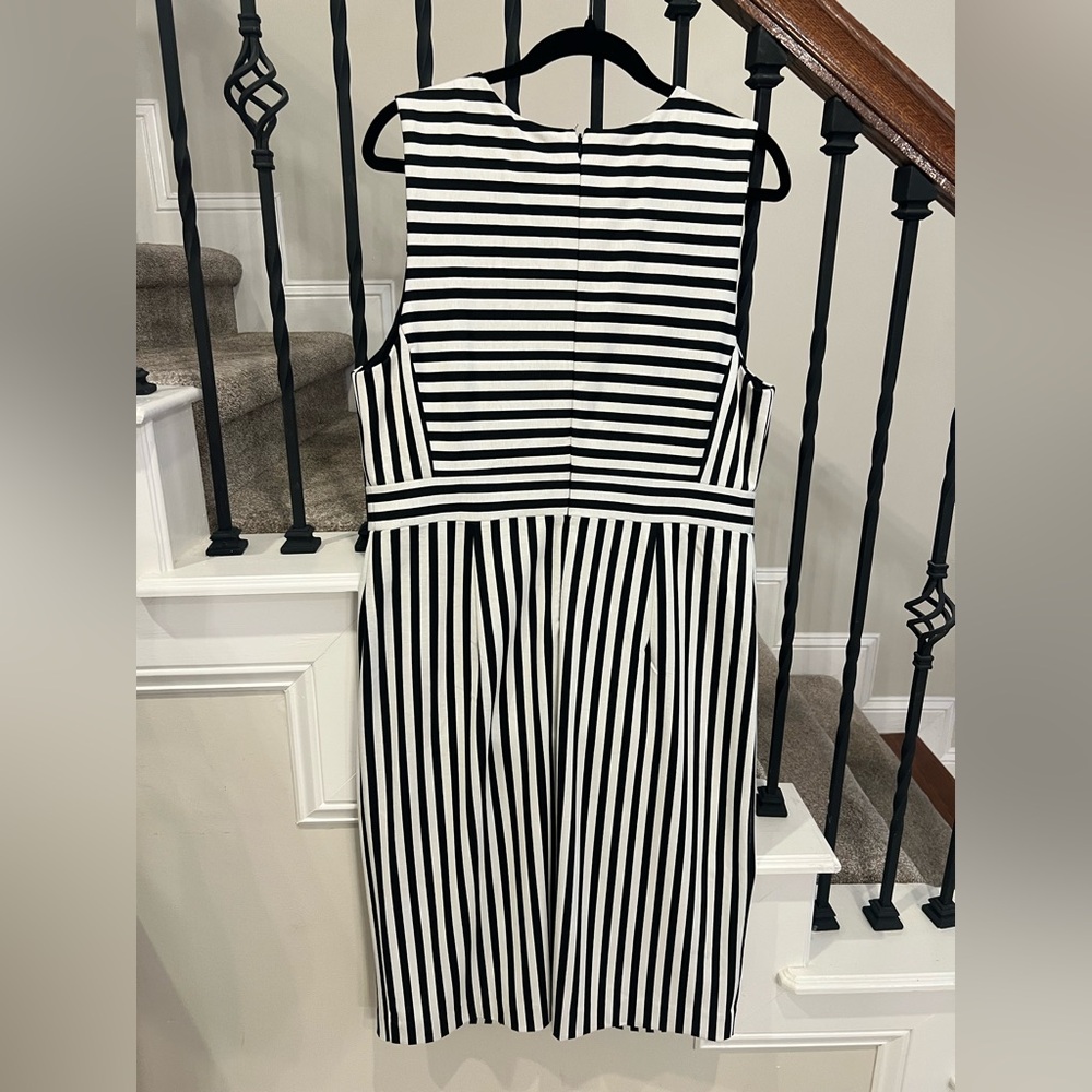 Ann Taylor Black and White Sheath Midi Dress - Picture 8 of 10